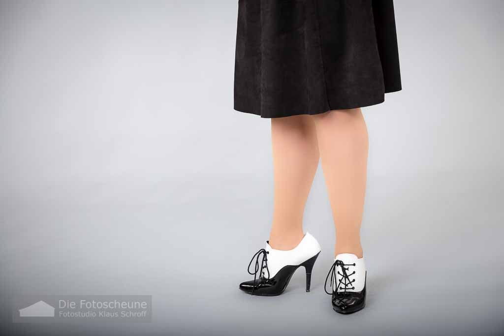 Black & White Lack Oxford High Heels